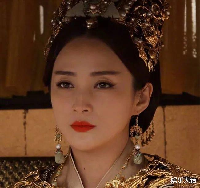 马蓉|母亲都是高颜值女星,孩子却个个长相平平,遗传真是门玄学啊