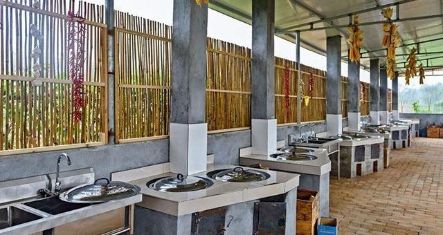 脑部奤聊 曾经城里人“抢着去”，今却被抛弃！又一行迎“关店潮”，怎么了