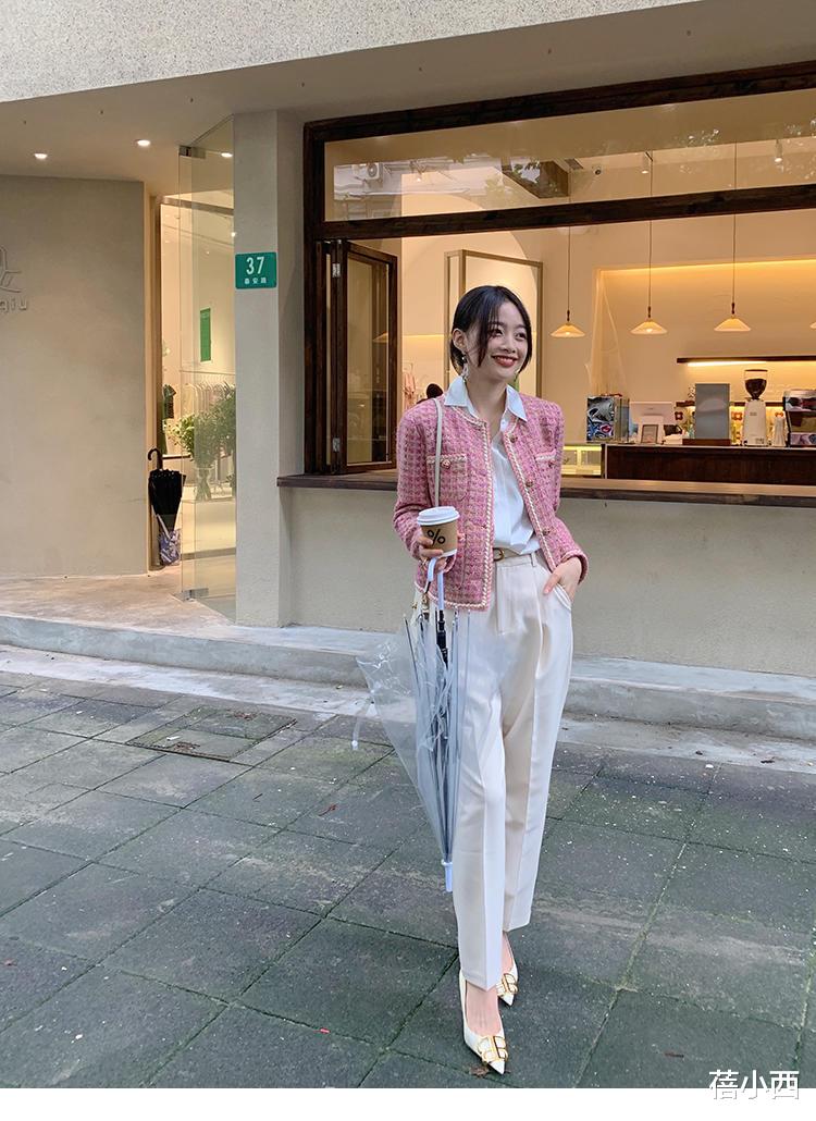 蓓小西|“杨幂”不愧是“顶流”，一身黑酷炫穿搭亮相，气质丝毫不输超模
