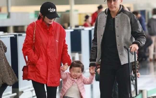 娱乐圈|人前光鲜，人后灰暗，扒一扒娱乐圈的明星们到底有多封建迷信 ？