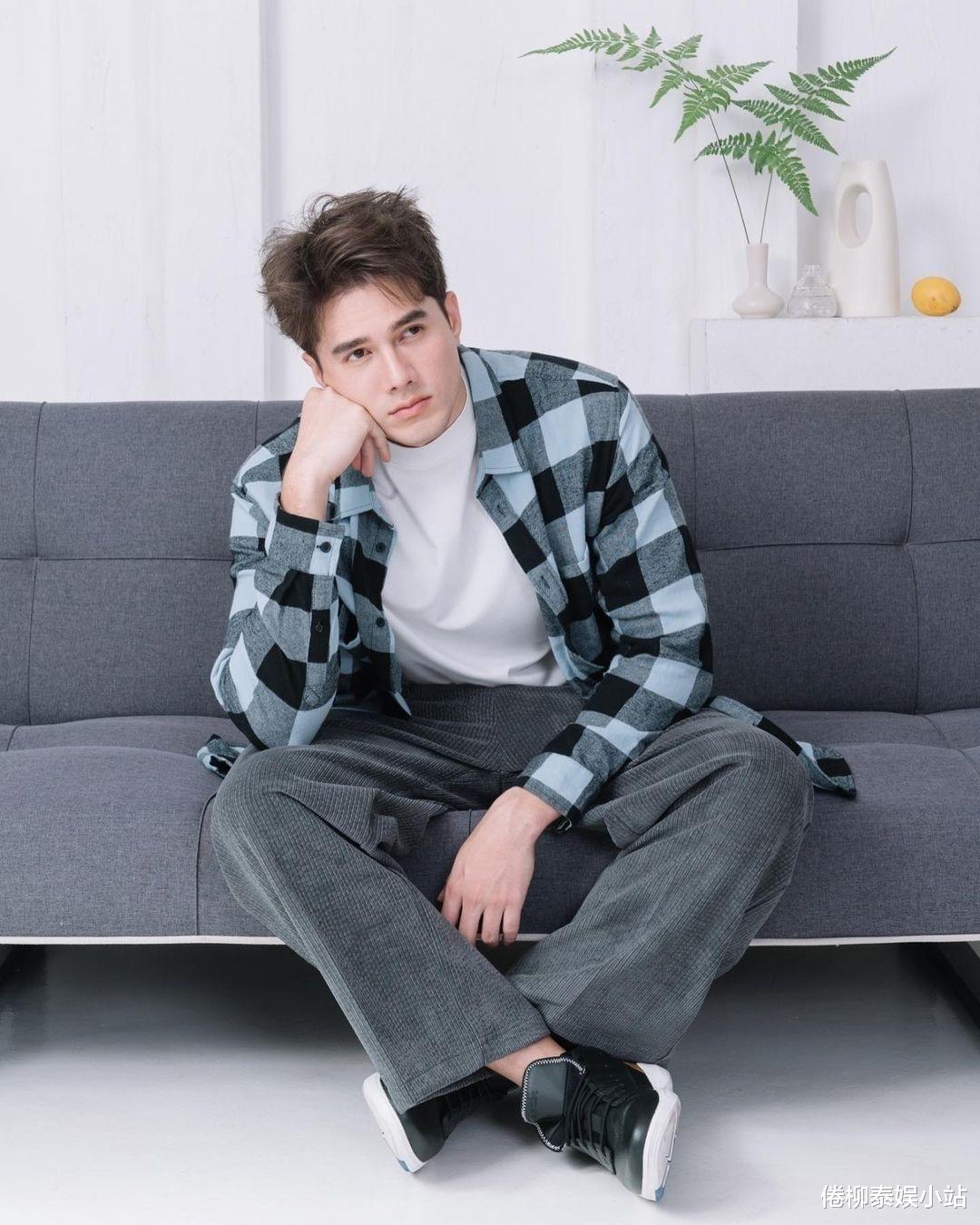 mike|泰星Mik确认与Bow分手，网友脑洞大开：Mike那一对也是同时分手的