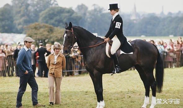 凯特王妃|凯特王妃因懒惰挨批评，长公主安妮低调勤快受尊重，卡米拉也被赞