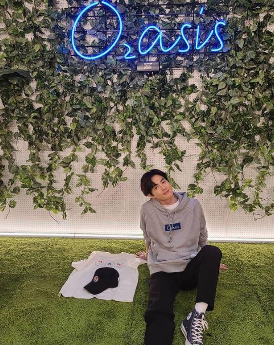 EXO|又一波结婚预言?网友预测再有EXO成员明年结婚,本人疑低调回应