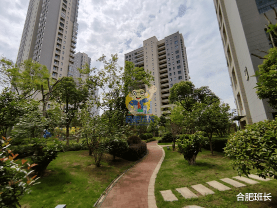 鞋柜|再看一个神秘湖景盘，实探经开区南艳湖旁的依澜雅居！