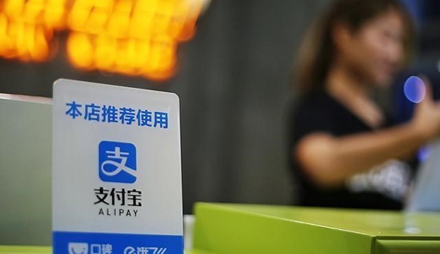  银行卡遭整顿，银行公开清理“新标准”，今后“这种卡”一律清零