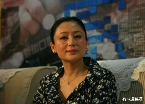 倪萍|她靠怀孕抢走倪萍男友，讽刺倪萍是“老女人”，现51岁报应来了