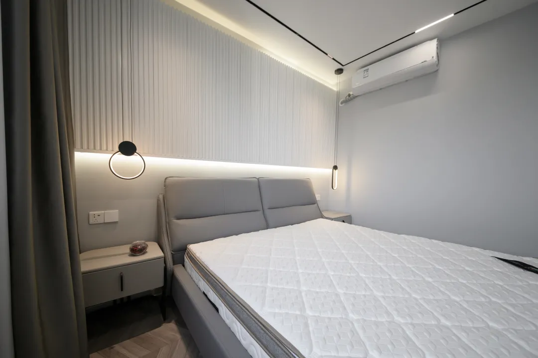 120㎡黑白灰三居，业主喜欢的高级范