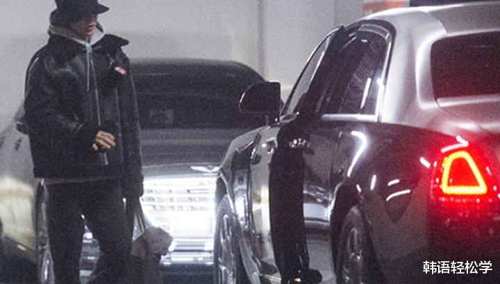 李宏毅|有一种“炫富”叫明星的车，价格曝光后，网友：惊叹不已！