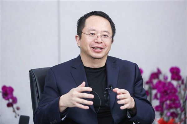 程序员|周鸿祎：当程序员比老板更幸福 不用害怕人们的算计