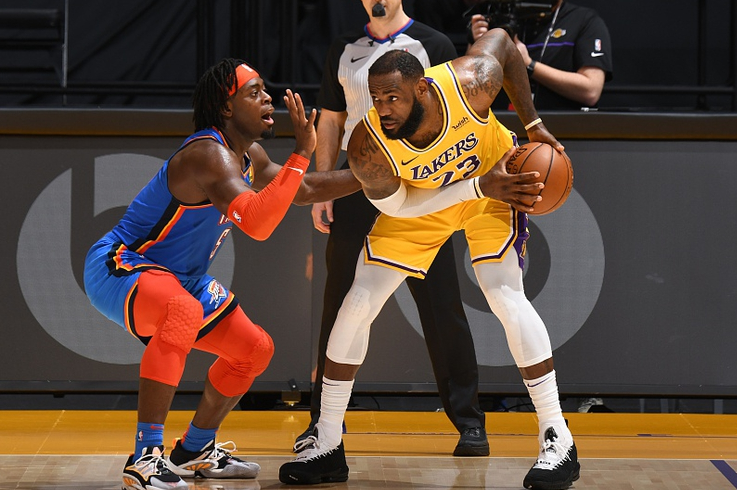 湖人队|46+43+41！浓眉遭遇跟腱伤病，湖人3场比赛4加时，詹姆斯累惨了