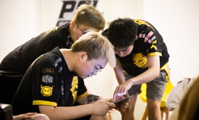 |单日20分，天霸是在自毁前程