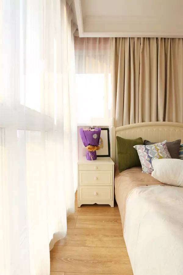 80后文艺青年，清新北欧风情两居室