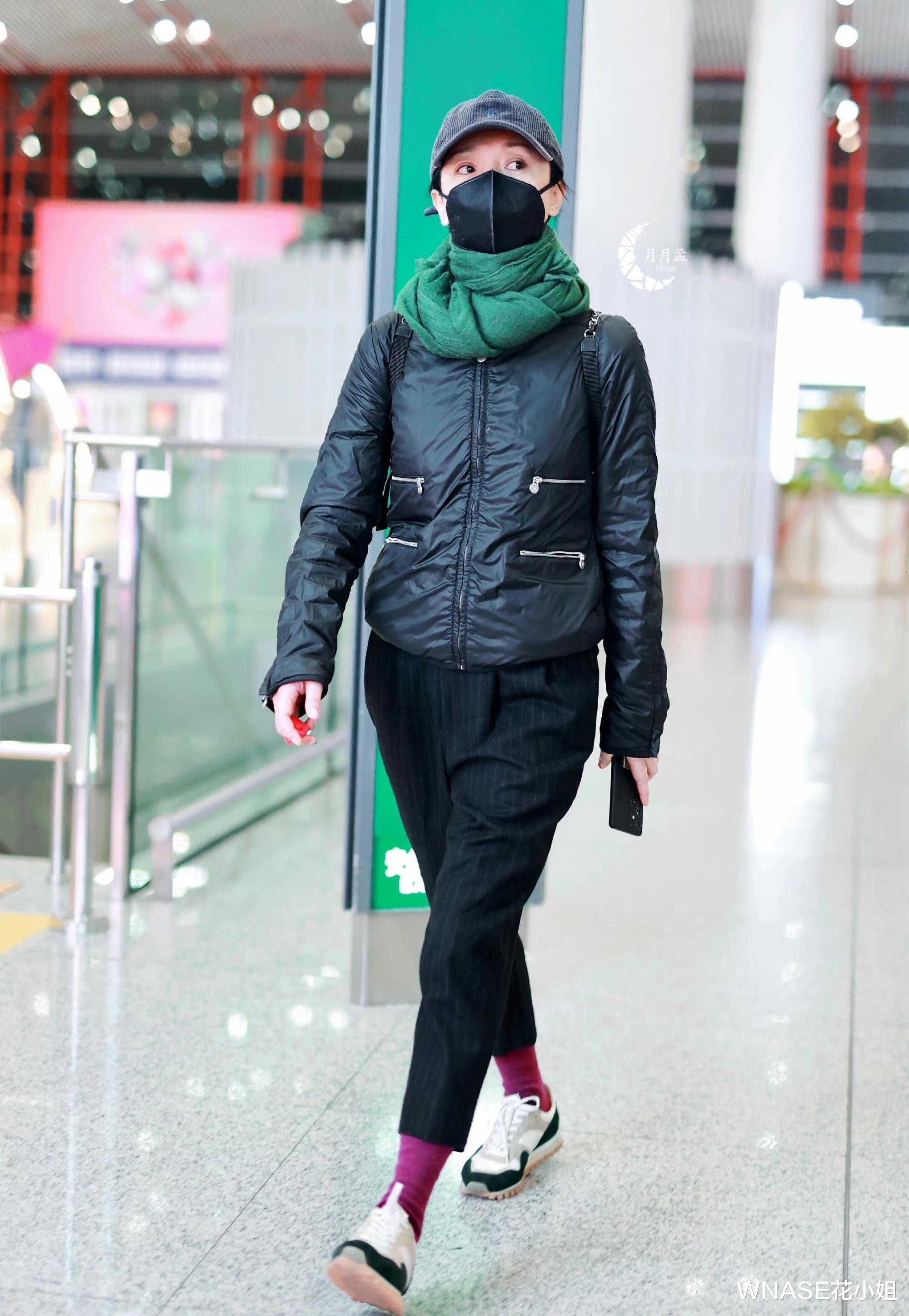 WNASE花小姐 周迅这气质真耐穿!如此接地气的搭配,都能看着舒服又好看