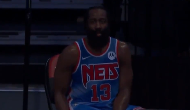 詹姆斯·哈登|12助攻賽季新高！歐神仙串聯全隊！火箭被翻盤懵懵噠：兩個哈登？