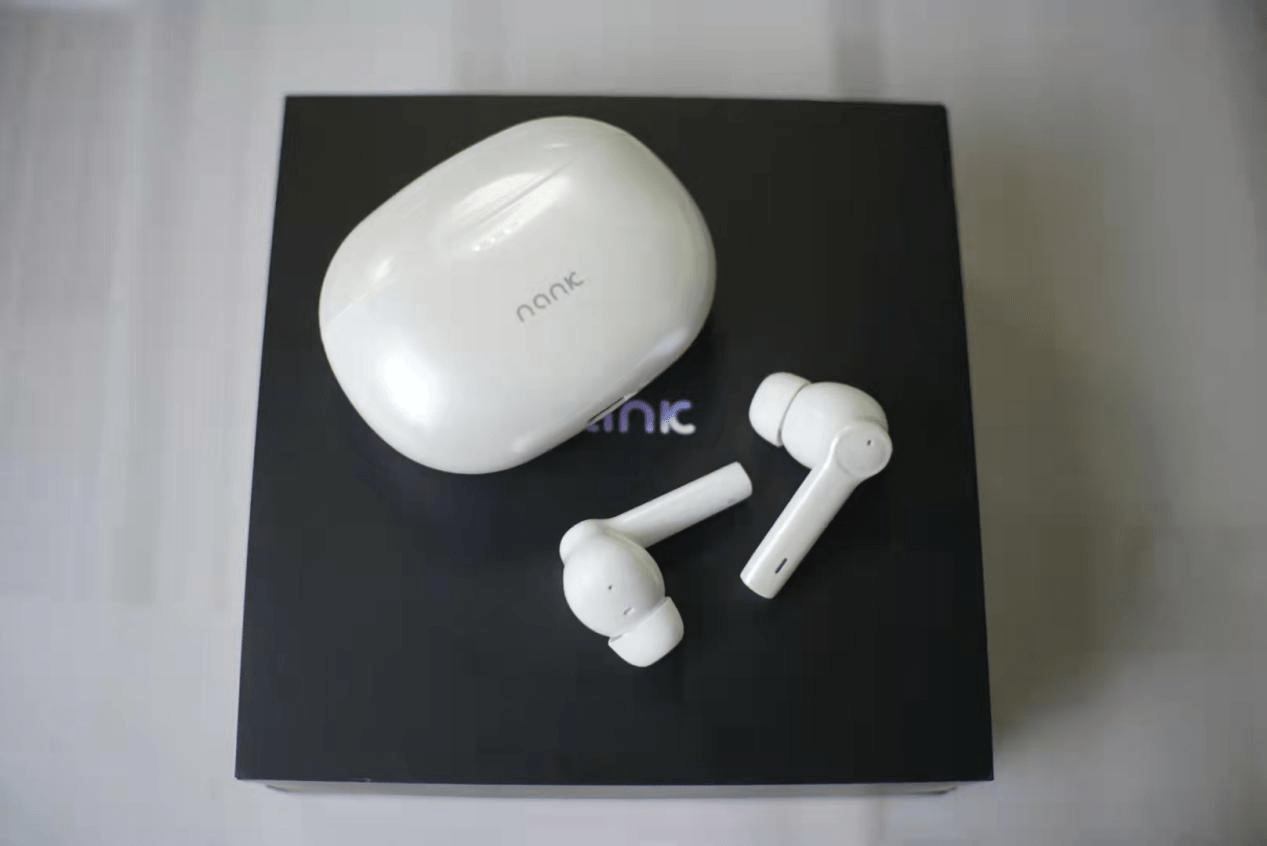 女神范时装达人 商务蓝牙耳机什么牌子好?商务蓝牙耳机测评