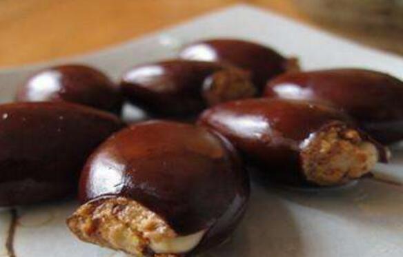 遵生养命|荔枝核泡水喝的功效与作用