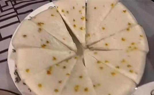 黄磊|明星黄磊晒年夜饭，亲自下厨做18道大菜，网友：看饿了，求蹭饭