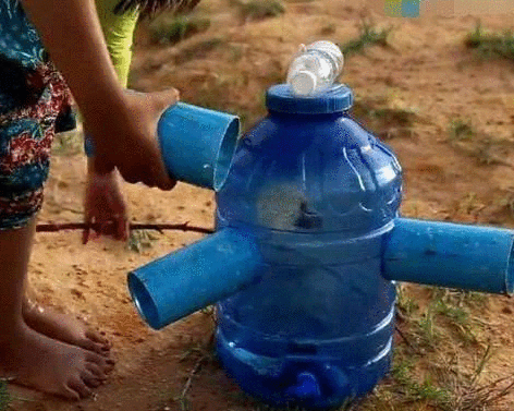 舜网 农村人捕鱼方法千奇百怪，一女子自制的捉鱼工具就特别厉害