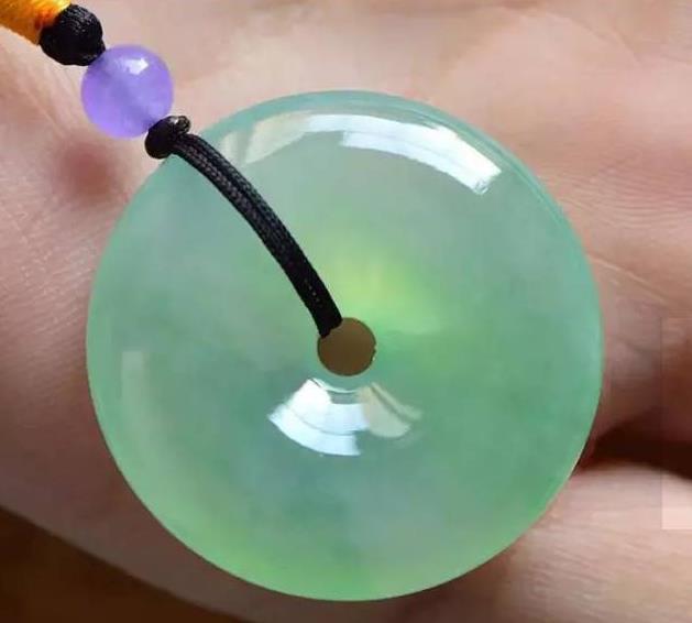 翡翠|一直被低估的「芙蓉种翡翠」，真香！