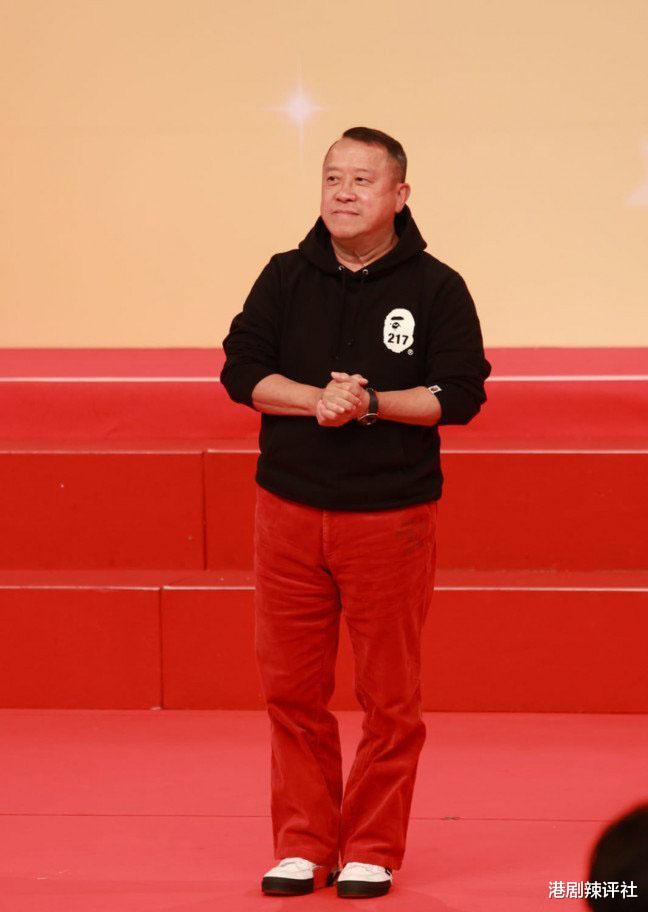 佟丽娅|TVB新五花出炉，两位女星各有靠山势不可挡，非议最大非冯盈盈莫属