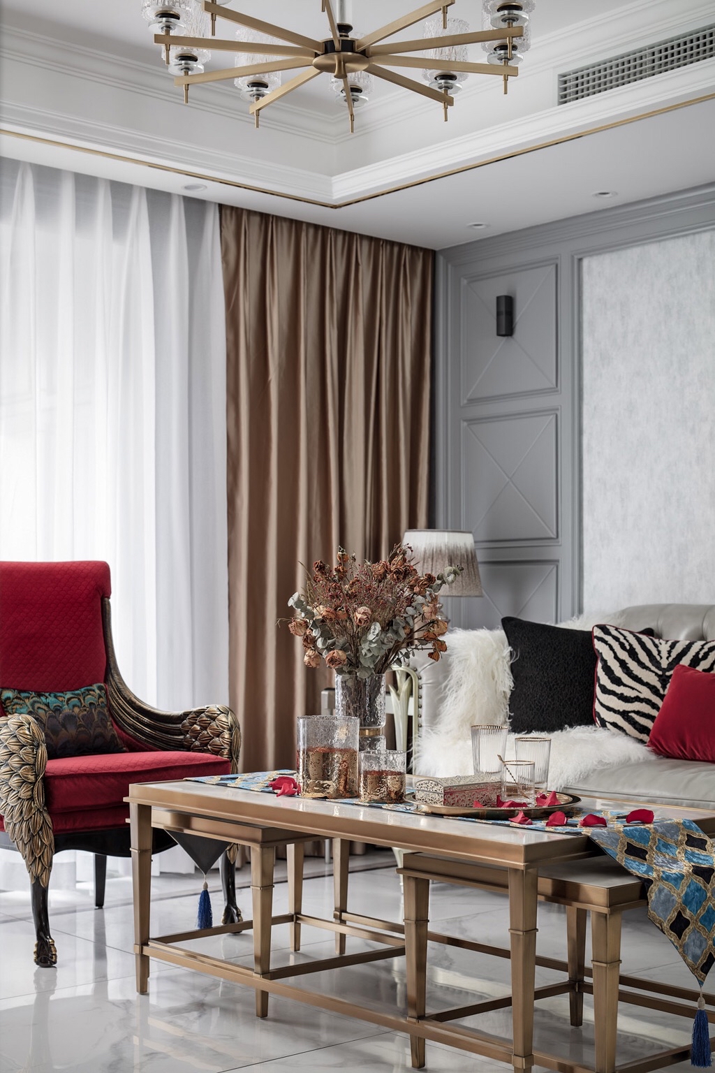 奢华舒适的美式空间，用独特的设计，让业主享受惬意的生活