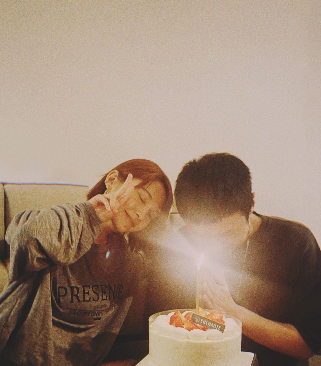 许玮甯|许玮宁晒2克拉钻戒甜嫁邱泽！双前任杨丞琳&阮经天破冰送双倍祝福