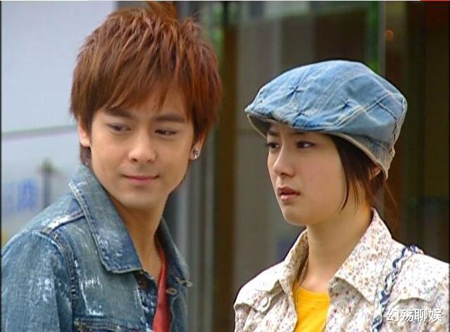 刘荷娜|“倒贴女友”刘荷娜：拒绝林志颖恋上舔狗，人气大跌咎由自取