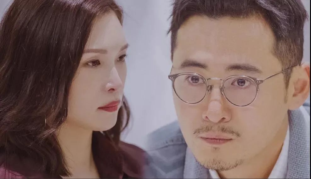 胡冰卿|首次官宣离婚！全网恭喜她：19年了，终于不用再装恩爱了