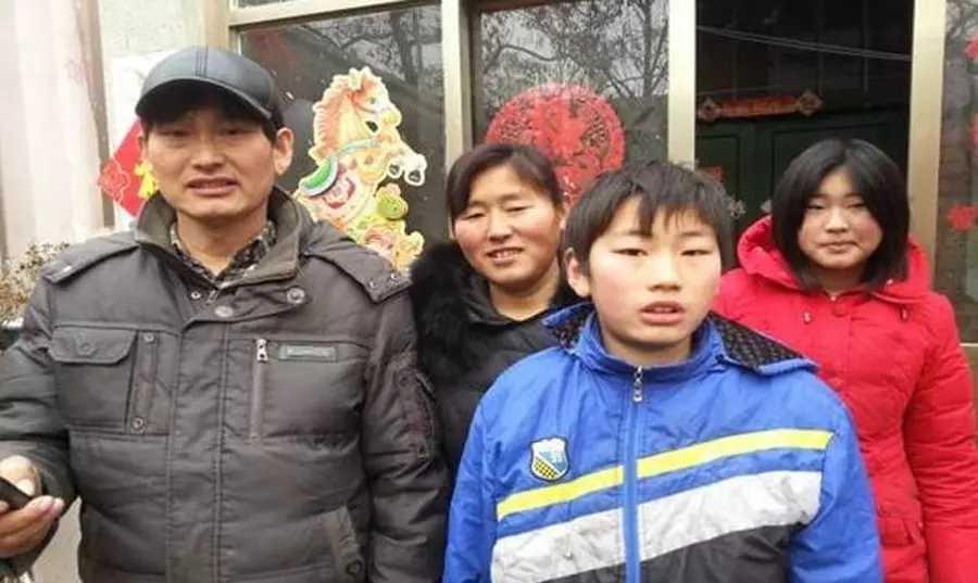 魏凝娥星座 朱雪梅道出分居实情，陈亚男开直播被骂惨