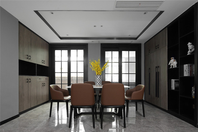 ??130现代风平三居室,呈现出惬意的居家氛围