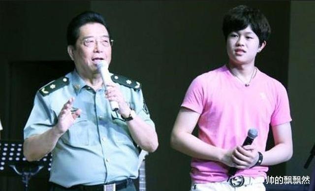 李冠丰|李天一身边的干爹不简单，一个为他逆天改命，一个为他铺路护航