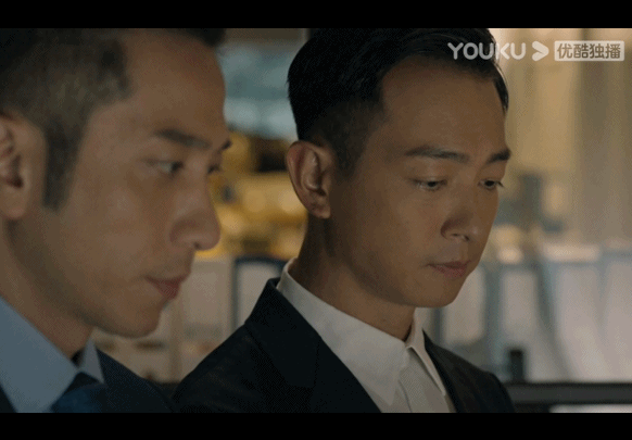 欧阳震华|《飞虎之壮志英雄》真香!升级的配方,全新的感受,港剧情怀依旧