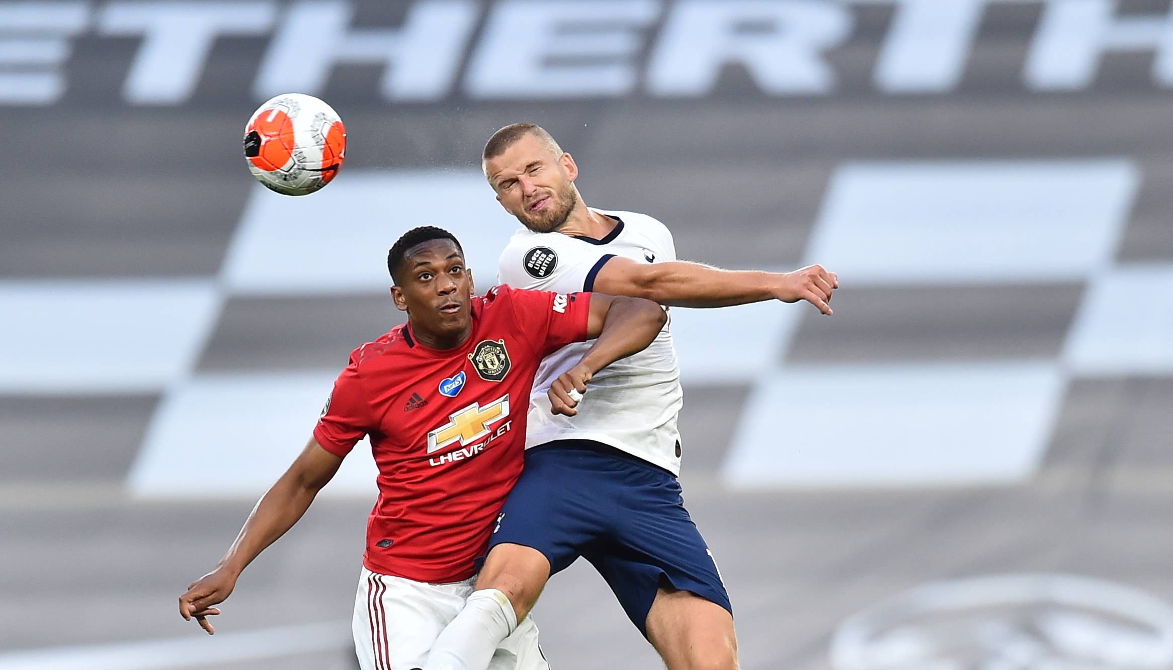 曼聯|史詩級強化！曼聯或簽英超頂級射手，法國腳愿降薪轉會米蘭