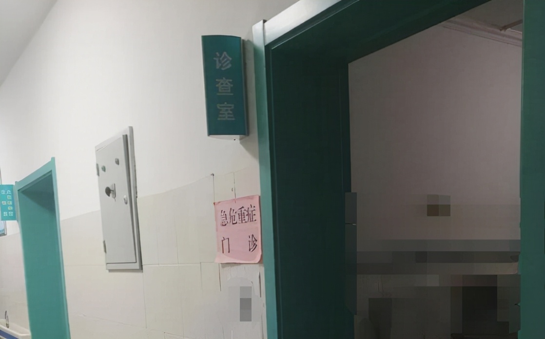 肝脏|28岁男子皮肤过敏,查出肝癌,肝科主任提醒:身上3处异常,早查CT