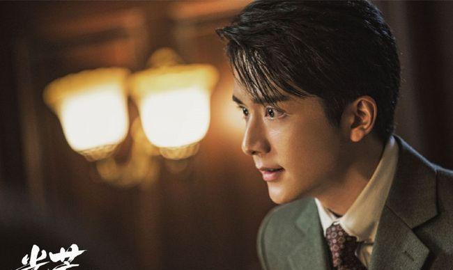 张新成|张新成“成名往事”受关注！坚持提升演技被敬仰？屡次出圈创奇迹