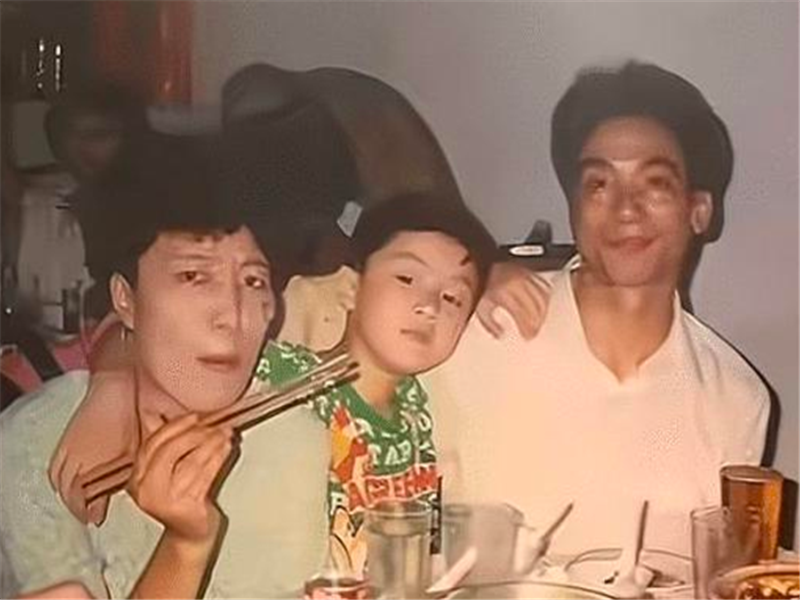 乔任梁|乔任梁逝世五周年，父母依然缅怀他，接受采访令人动容！