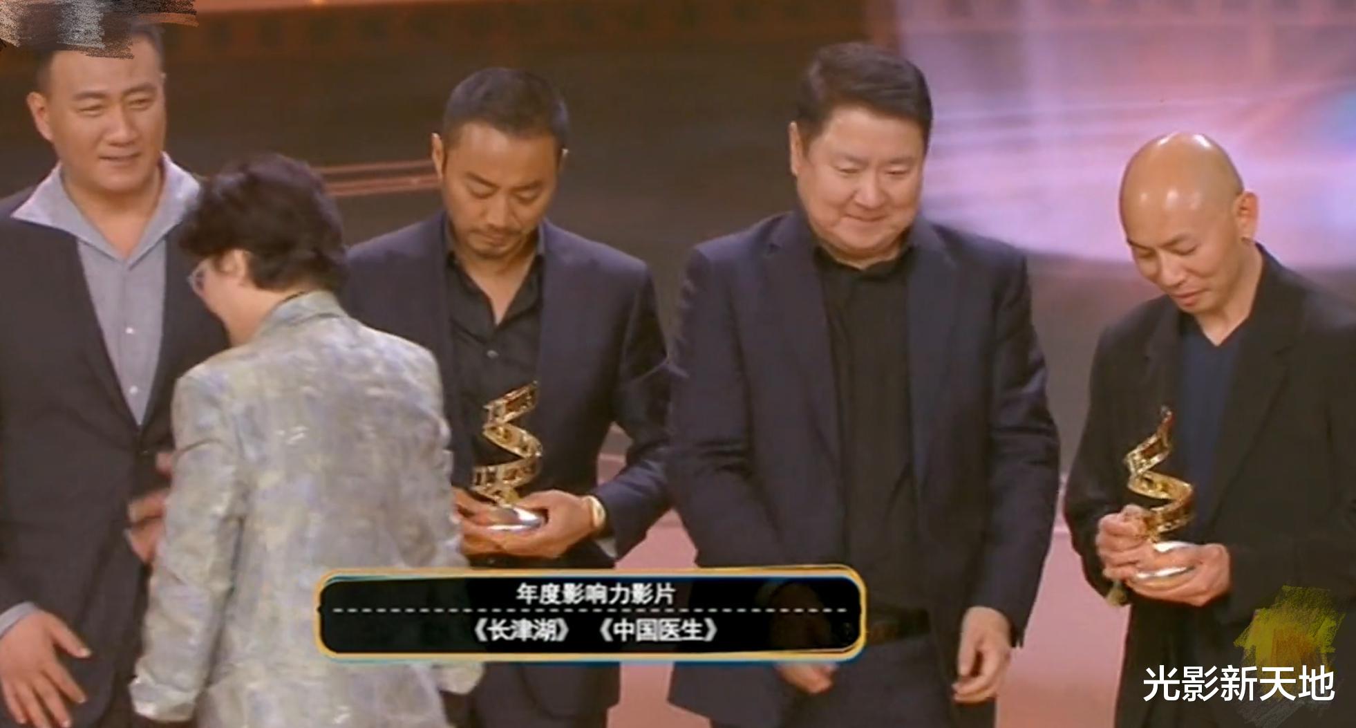 贾玲|电影之夜：奖项分猪肉，张哲瀚获奖无说服力，贾玲状态令人担忧