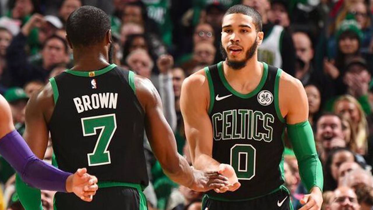 交易|升級陣容！美媒：3換1交易曝光，綠軍恐成爭冠攪局者，首發(fā)大變動