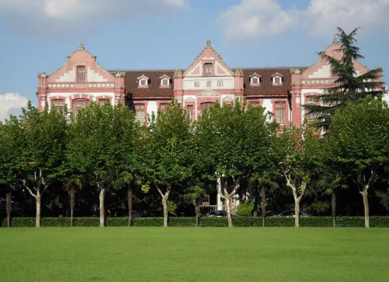 安妈育儿日|考生拒绝清华录取邀请，班主任上门劝说也没用，家长态度很佛系