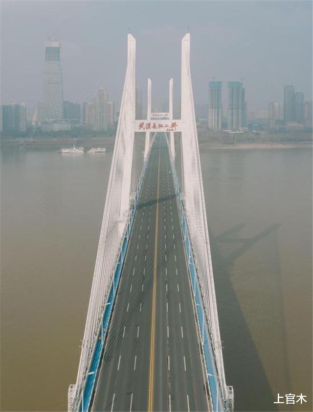 武汉长江大桥|毛主席时代建设的三座大桥，撞不垮、震不塌、压不坏