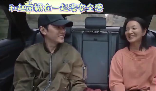 冯绍峰|冯绍峰妈妈回应儿子离婚原因,嫌弃赵丽颖整天不着家,不肯生二胎