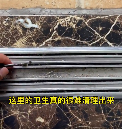 |还在纠结厨房推拉门用吊轨还是地轨好时，看完你就知道该用哪个了