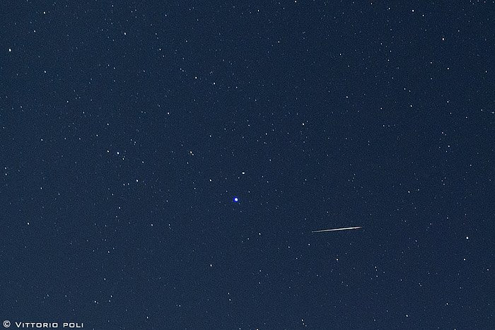  请定好您的闹钟，天龙座流星雨，本周达到极大值