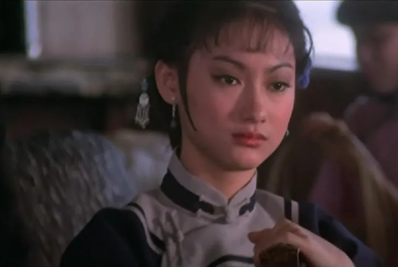 惠英红|《梅艳芳》即将上映，惠英红哽咽发言，她的经历和梅艳芳太相似