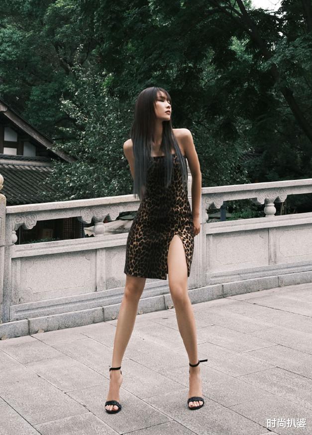 时尚扒婆|高圆圆风格大突破，宋祖儿王霏霏又美又野！却集体被同款鞋子扣分