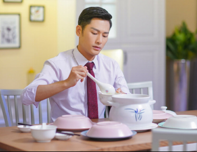 陈乔恩|被称次品版《中国机长》，满屏一星，陈乔恩和郑恺你们在演什么