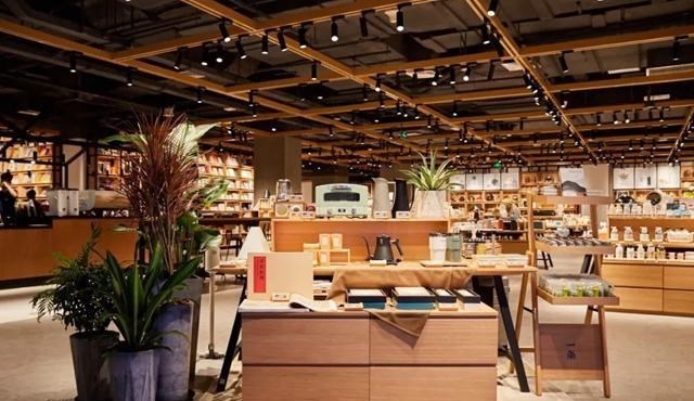 童书小窝|电商迎来重锤，电商税早已出台，为啥实体店却依然不景气？