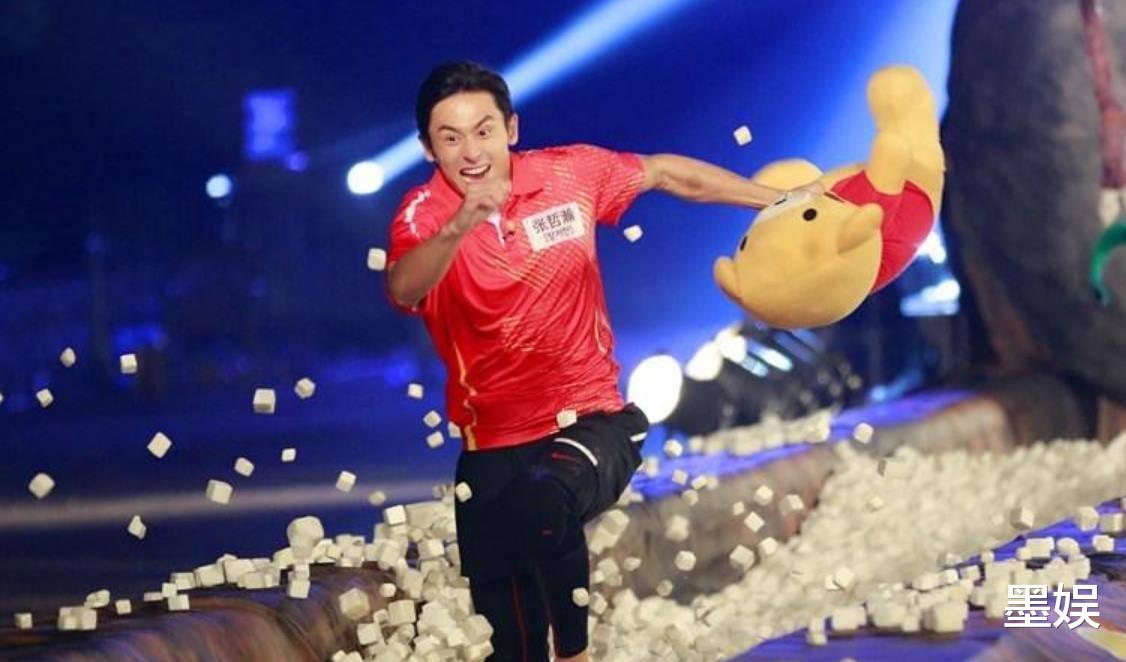 张哲瀚|不是第一眼帅哥，出道十年无人问，张哲瀚怎么突然就红了