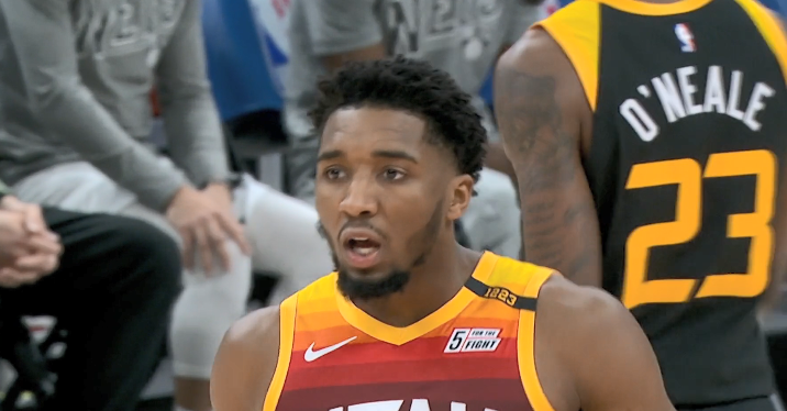 股價(jià)|殘陣籃網(wǎng)被聯(lián)盟第一打爆！單節(jié)狂輸21分，哈登場(chǎng)邊觀戰(zhàn)