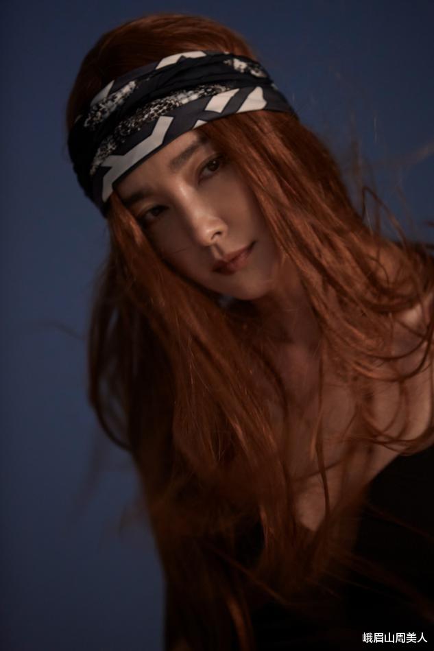 李冰冰|?49岁李冰冰也太敢剪头发了，网友直呼：气质大变差点认不出